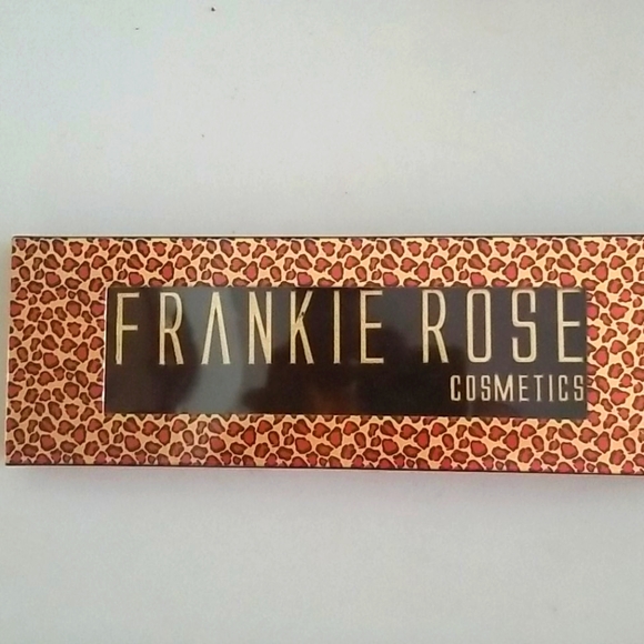 Frankie Rose Cosmetics Eye Shadow Kit Gift - Picture 1 of 5